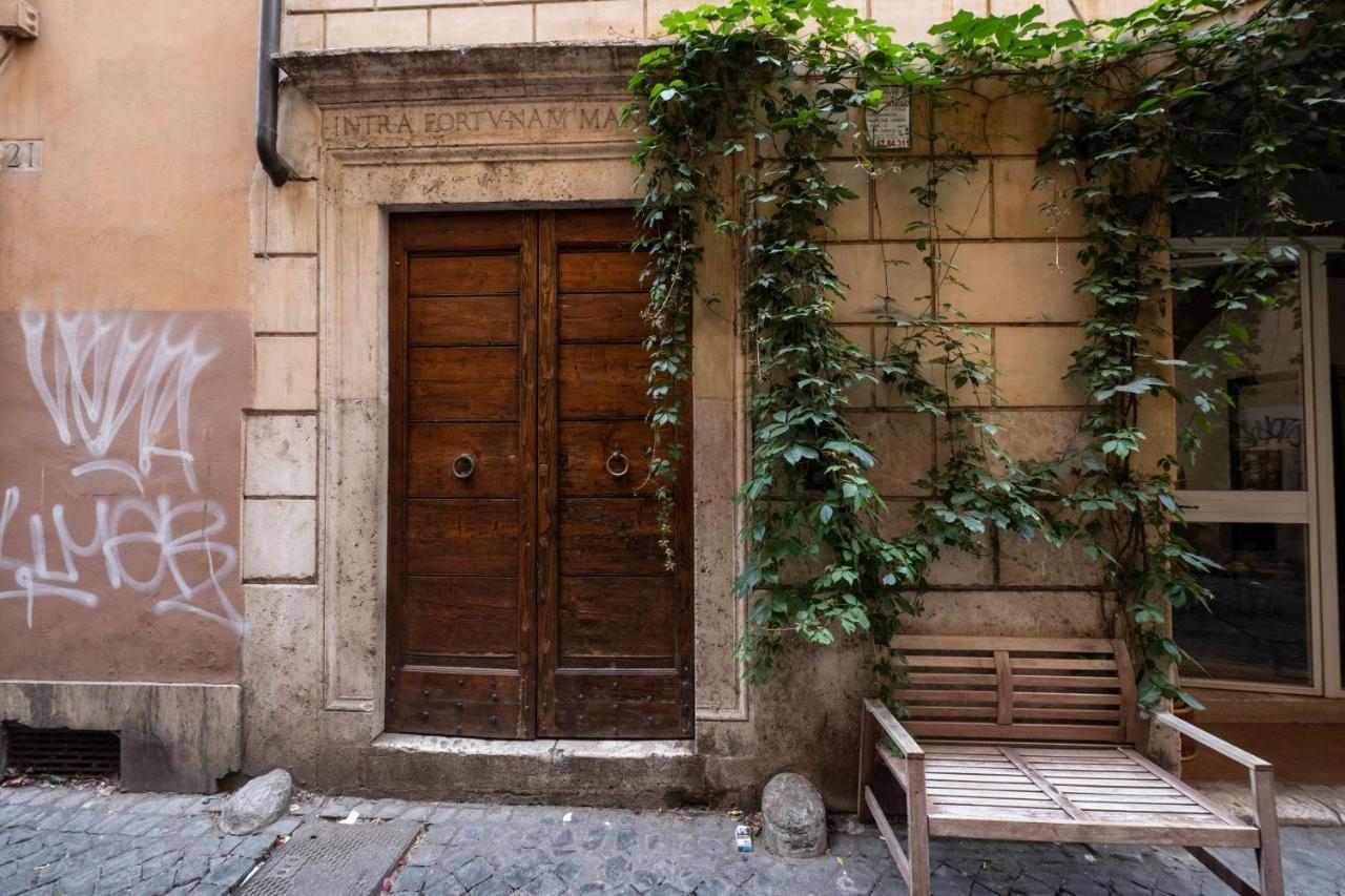 Studio Delle Grotte - Campo De' Fiori โรม ภายนอก รูปภาพ