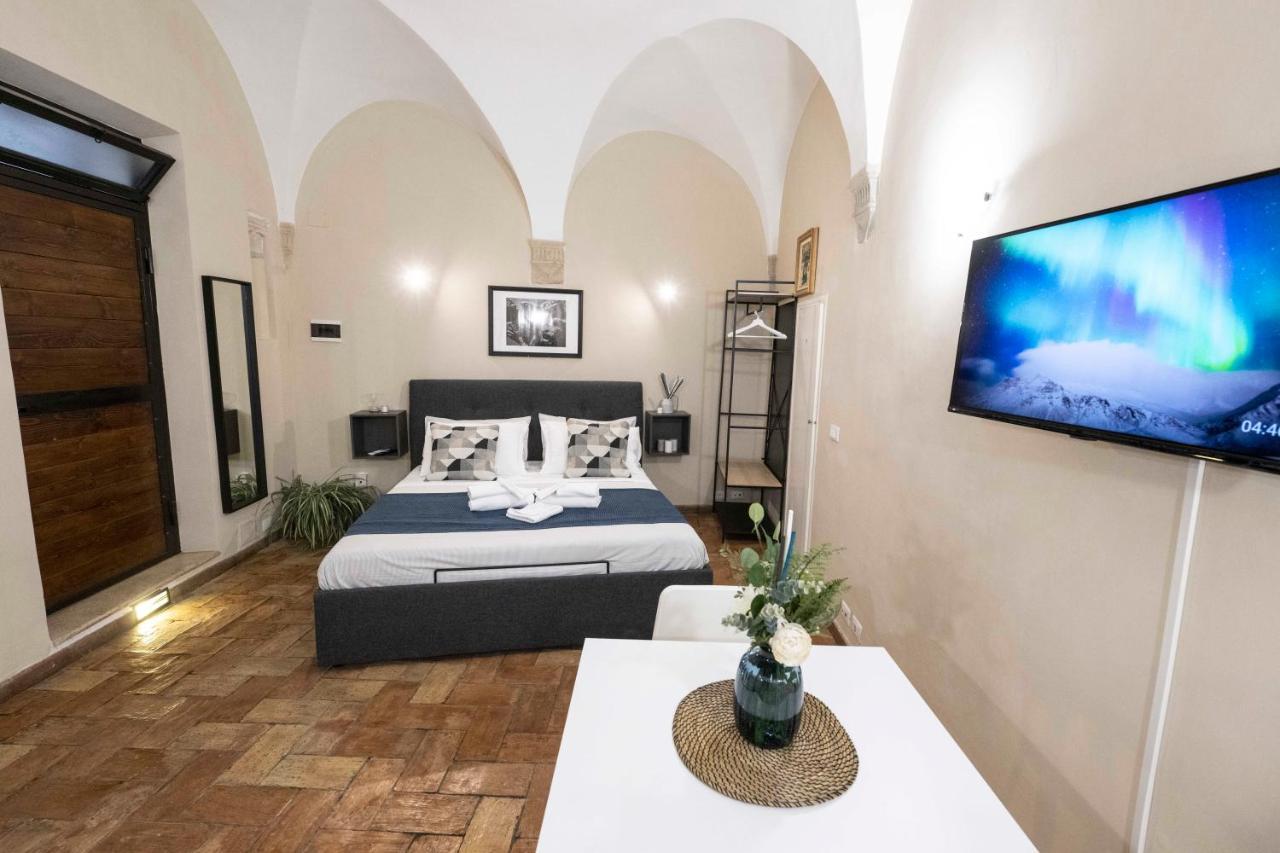 Studio Delle Grotte - Campo De' Fiori โรม ภายนอก รูปภาพ