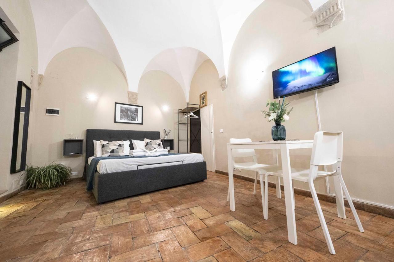Studio Delle Grotte - Campo De' Fiori โรม ภายนอก รูปภาพ