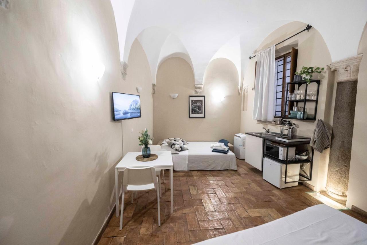 Studio Delle Grotte - Campo De' Fiori โรม ภายนอก รูปภาพ